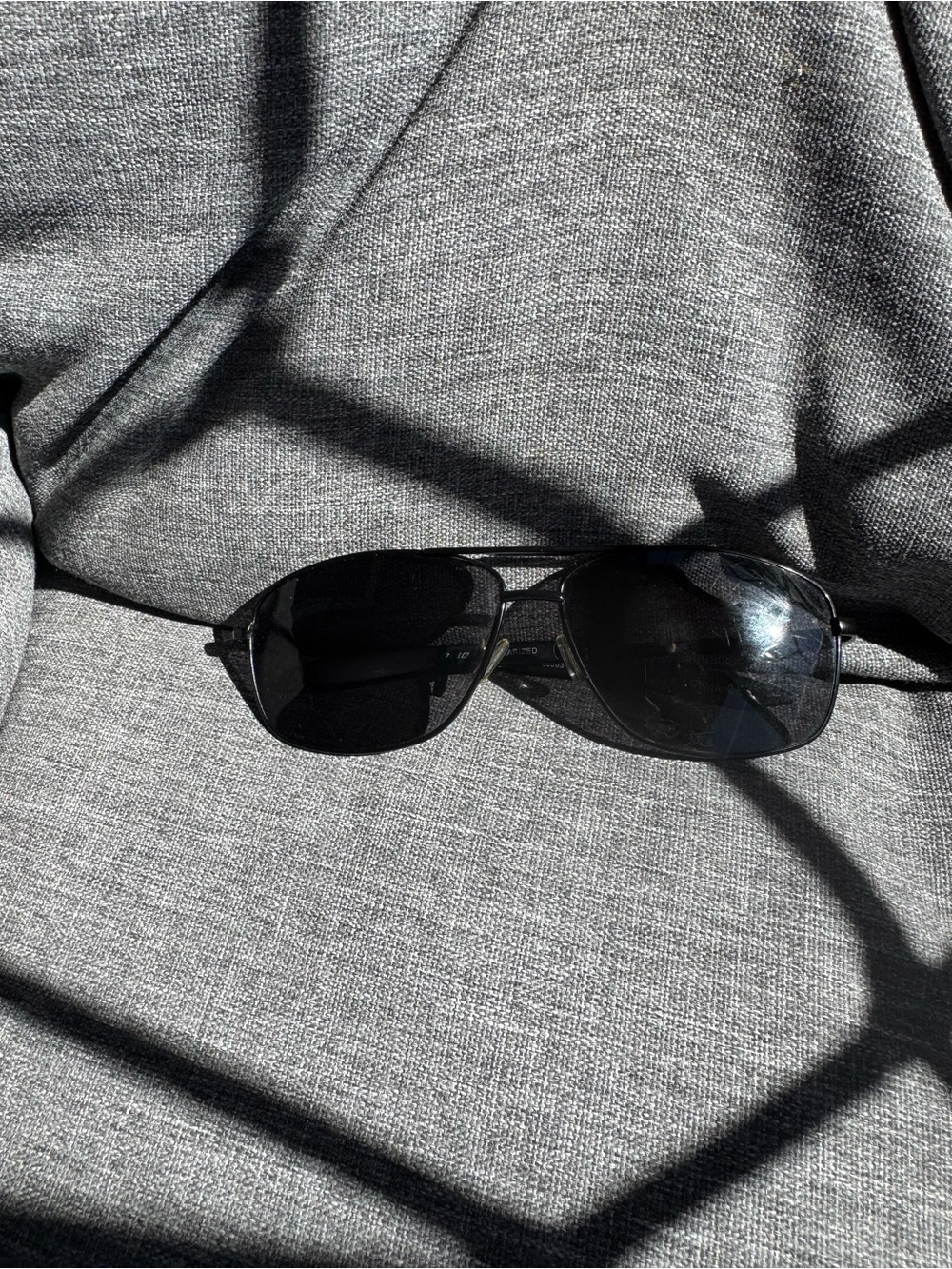 Classic Black Aviator Sunglasses - Sleek Everyday Shades